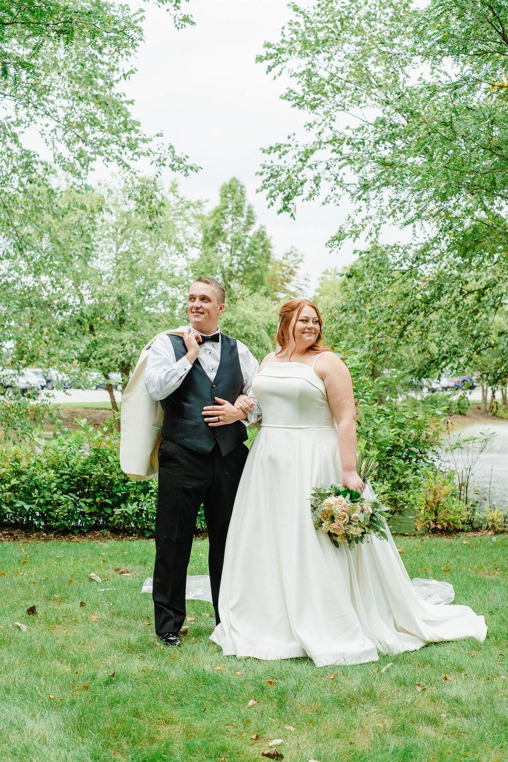 carousel-hero-element image-1