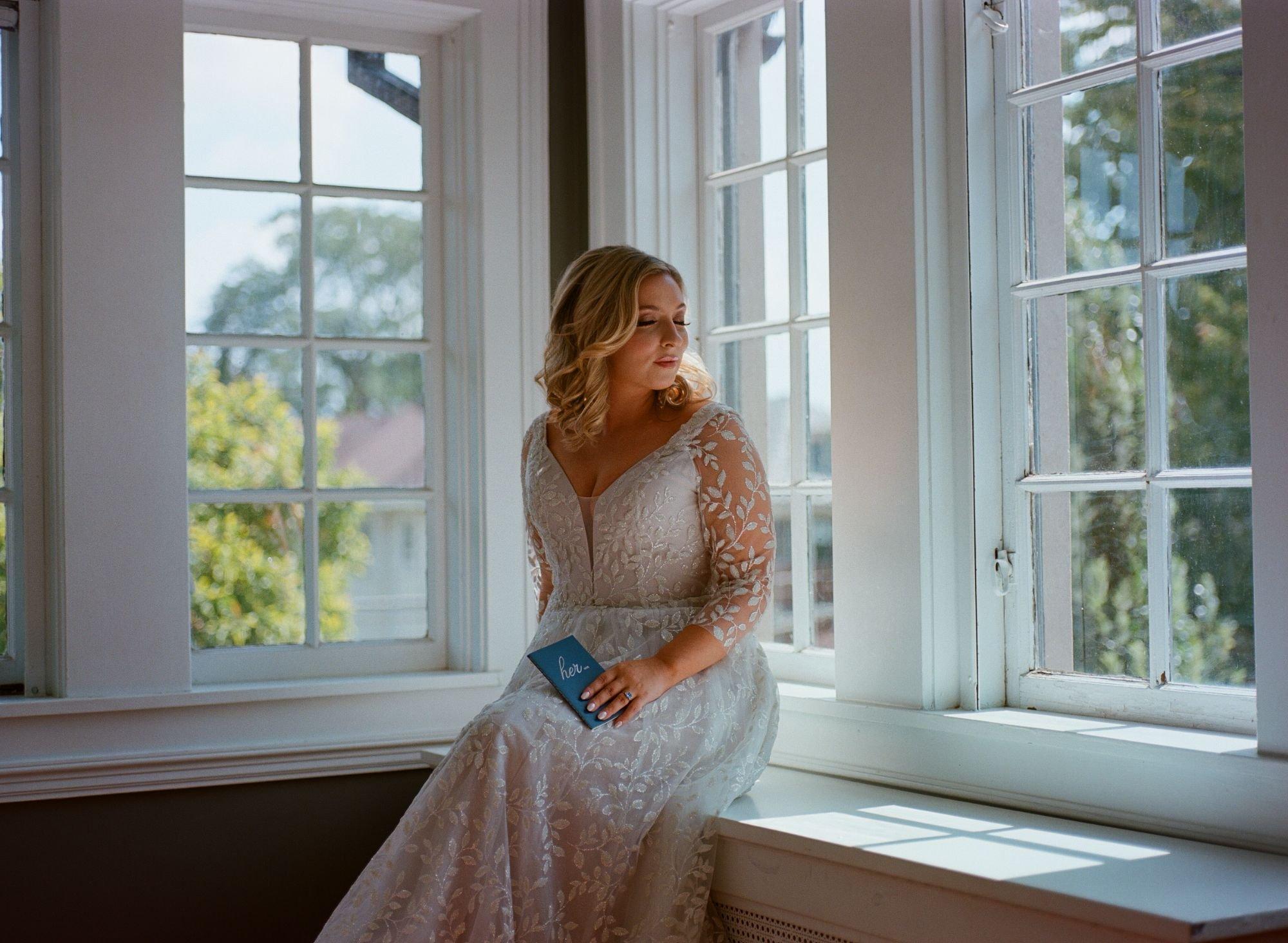 carousel-hero-element image-10